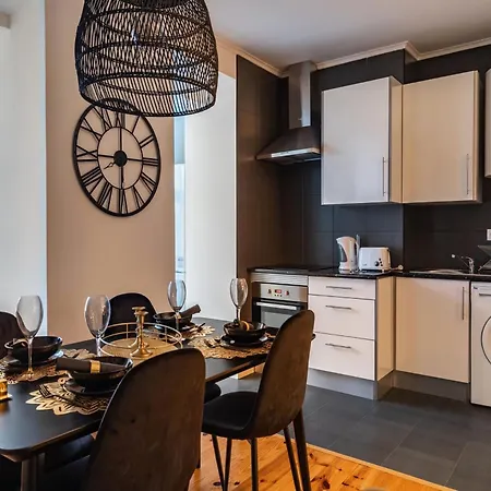 Akicity Arroios Golden